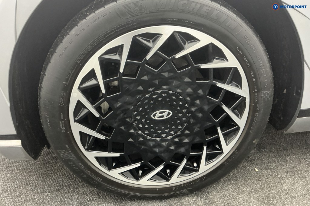 Hyundai Ioniq 5 Ultimate Automatic Electric SUV - Stock Number (1593437) - 35th supplementary image