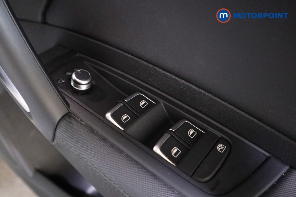 Audi A1 S Line Nav Manual Petrol Hatchback - Stock Number (1594023) - 14th supplementary image