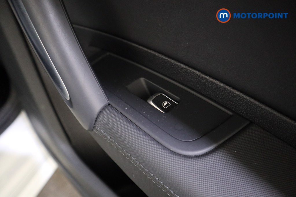 Audi A1 S Line Nav Manual Petrol Hatchback - Stock Number (1594023) - 20th supplementary image