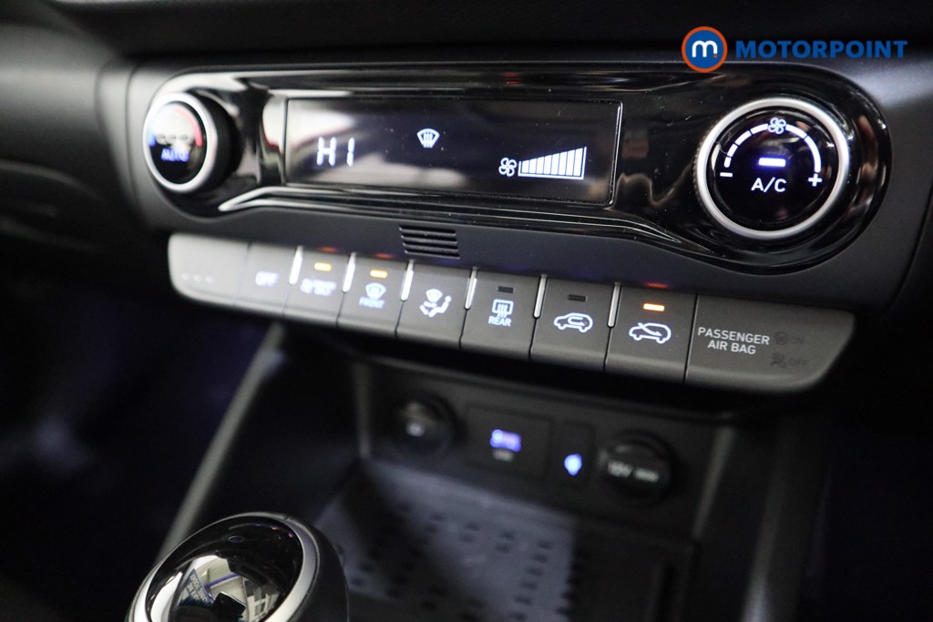 Hyundai Kona Ultimate Automatic Petrol-Electric Hybrid SUV - Stock Number (1594107) - 8th supplementary image