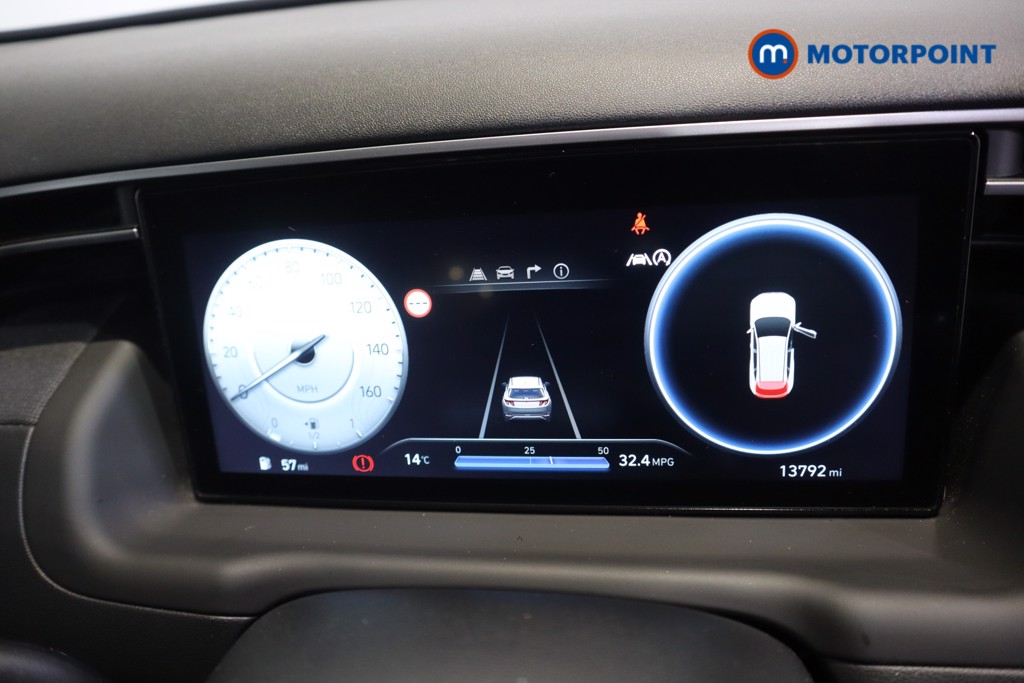 Hyundai Tucson Se Connect Manual Petrol SUV - Stock Number (1594673) - 4th supplementary image