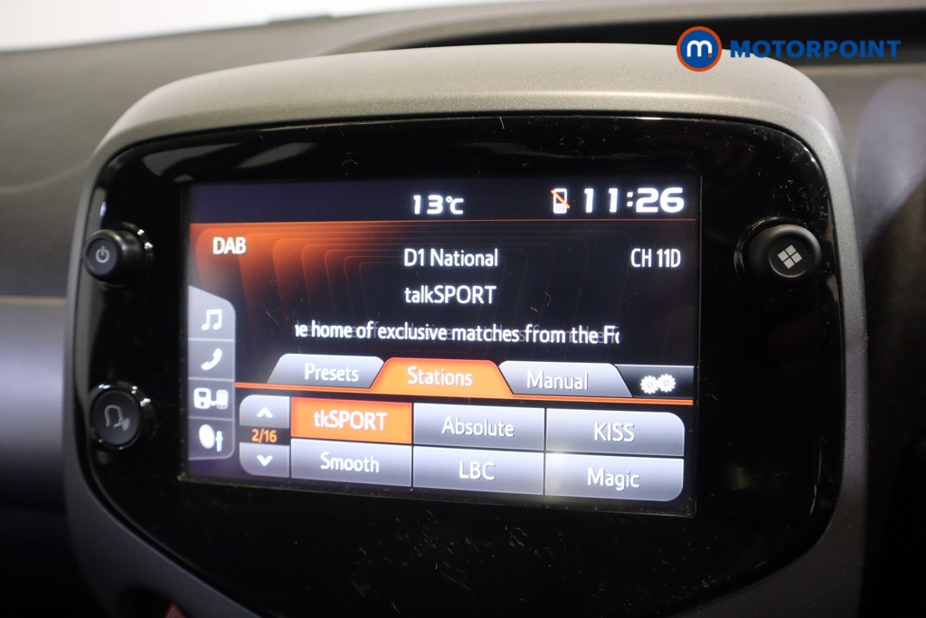 Toyota Aygo X-Play Manual Petrol Hatchback - Stock Number (1594734) - 2nd supplementary image