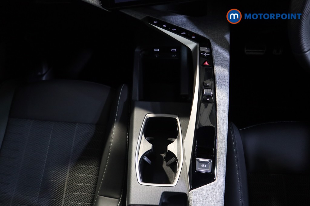 Peugeot 3008 GT Automatic Petrol SUV - Stock Number (1595115) - 13th supplementary image