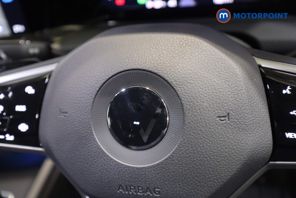 Volkswagen Golf R-Line Automatic Petrol Hatchback - Stock Number (1595161) - 14th supplementary image