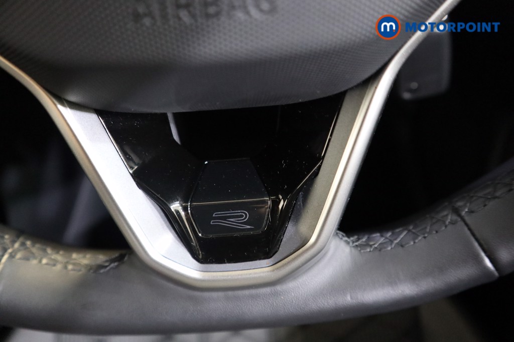 Volkswagen T-Roc R-Line Manual Petrol SUV - Stock Number (1595174) - 5th supplementary image