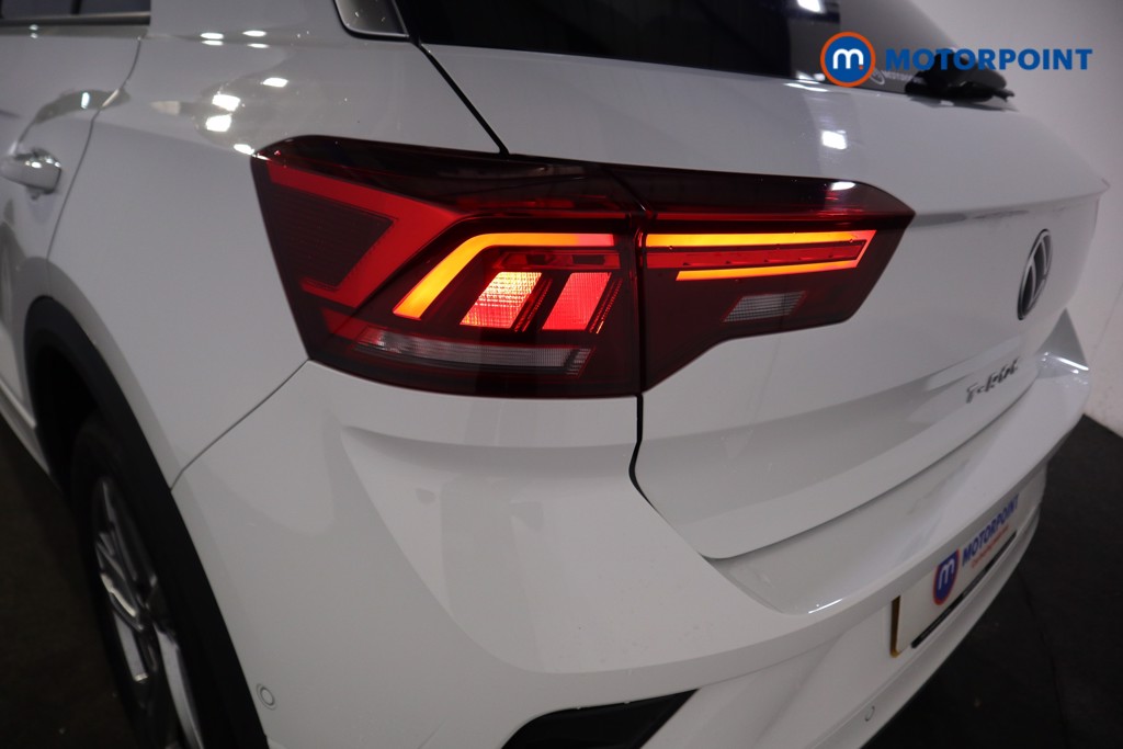 Volkswagen T-Roc R-Line Manual Petrol SUV - Stock Number (1595174) - 28th supplementary image