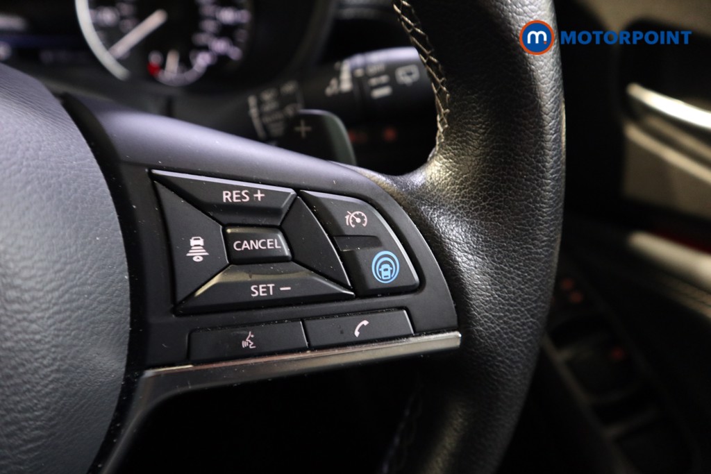 Nissan Juke Tekna Automatic Petrol SUV - Stock Number (1595426) - 4th supplementary image