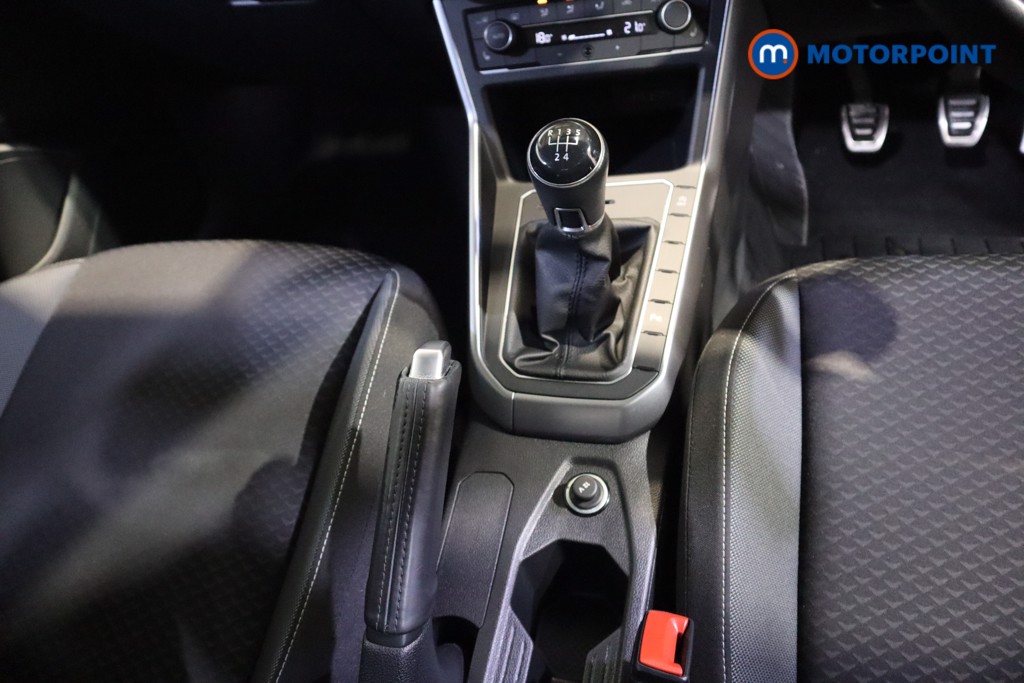 Volkswagen Polo Active Manual Petrol Hatchback - Stock Number (1595622) - 6th supplementary image