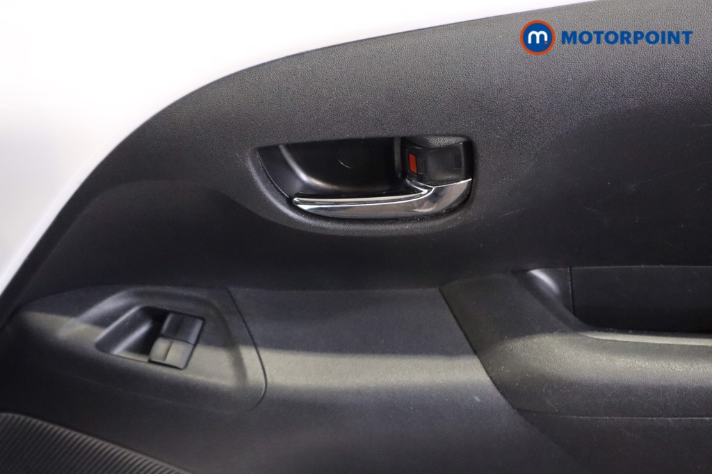 Toyota Aygo X-Trend Manual Petrol Hatchback - Stock Number (1595627) - 10th supplementary image