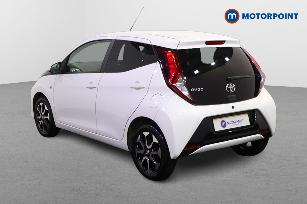 Toyota Aygo X-Trend Manual Petrol Hatchback - Stock Number (1595627) - Passenger side rear corner