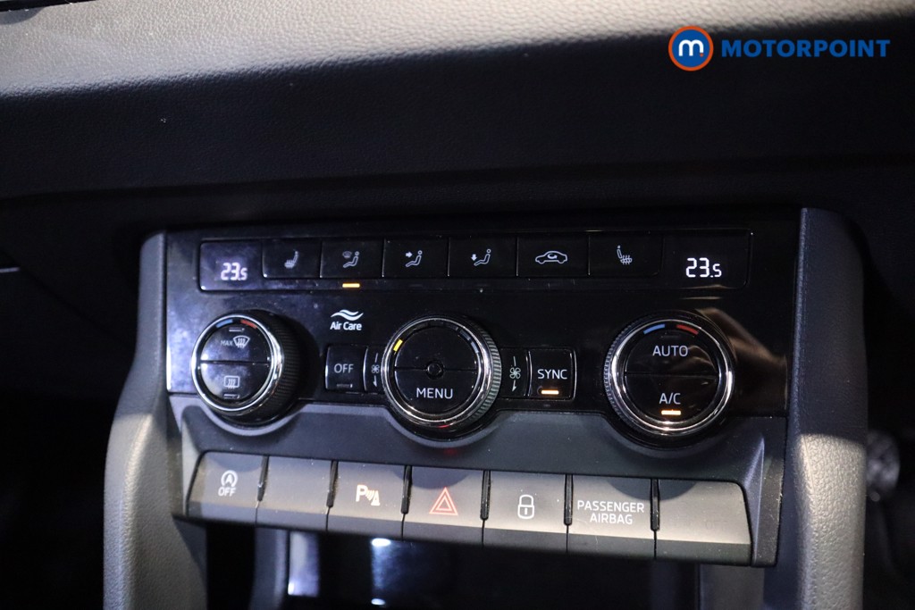 Skoda Karoq Se L Manual Petrol SUV - Stock Number (1595864) - 5th supplementary image