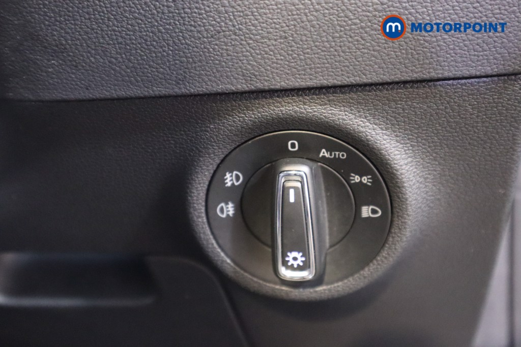 Skoda Karoq Se L Manual Petrol SUV - Stock Number (1595864) - 12th supplementary image