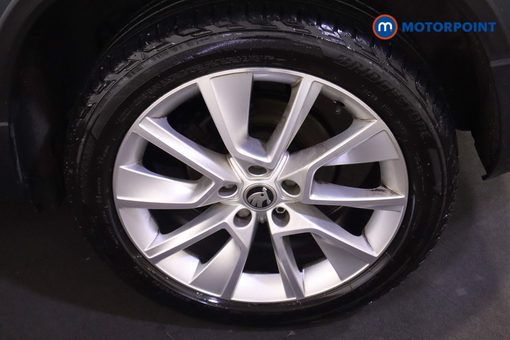 Skoda Karoq Se L Manual Petrol SUV - Stock Number (1595864) - 22nd supplementary image