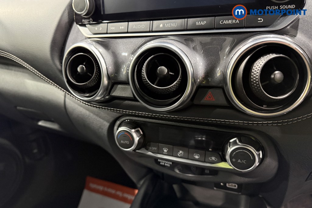 Nissan Juke N-Connecta Manual Petrol SUV - Stock Number (1566100) - 8th supplementary image