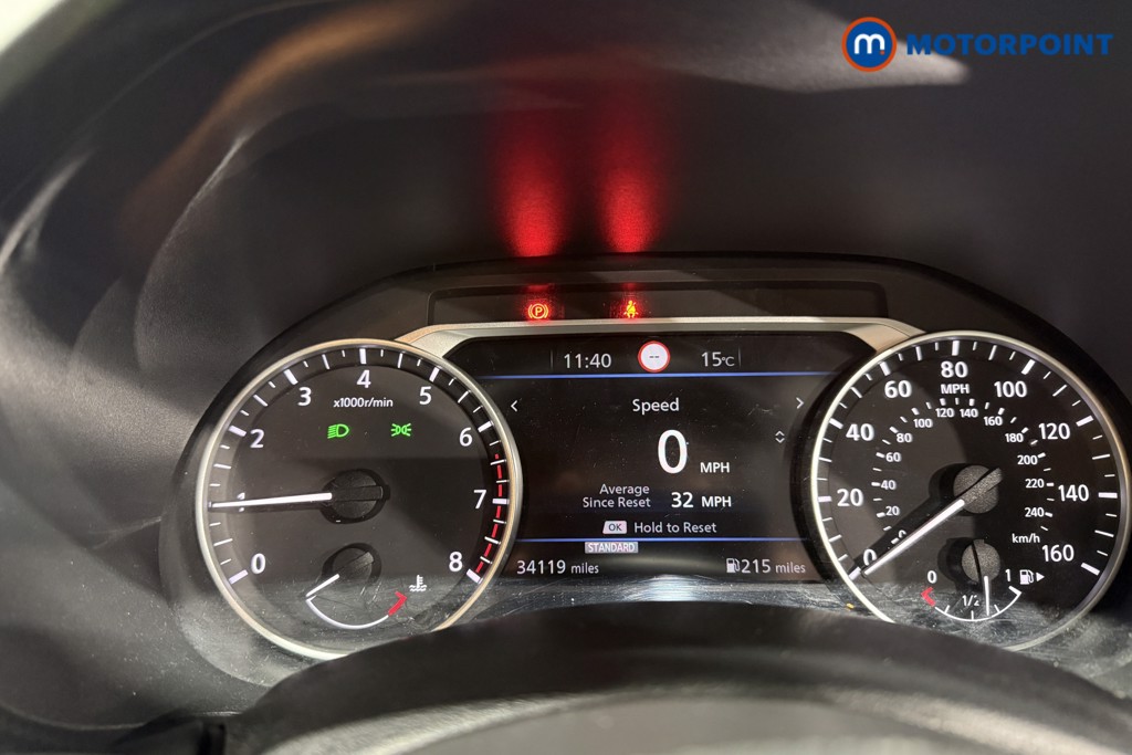 Nissan Juke N-Connecta Manual Petrol SUV - Stock Number (1566100) - 13th supplementary image