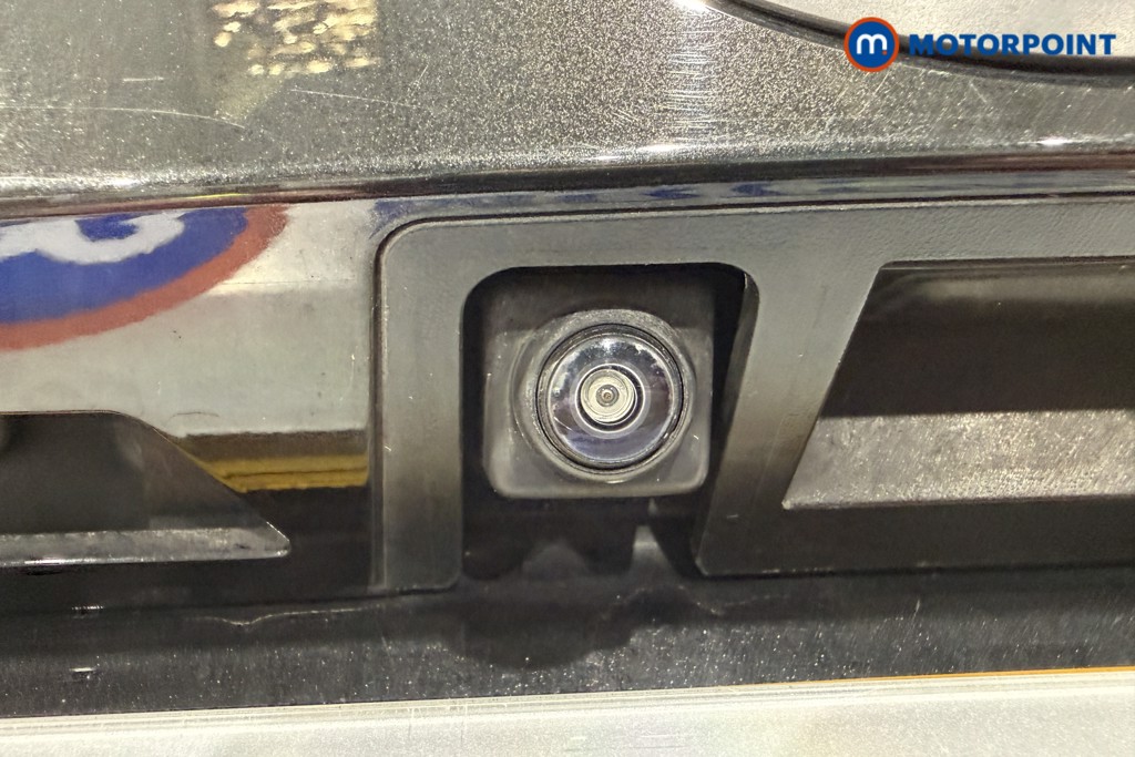 Nissan Juke N-Connecta Manual Petrol SUV - Stock Number (1566100) - 21st supplementary image