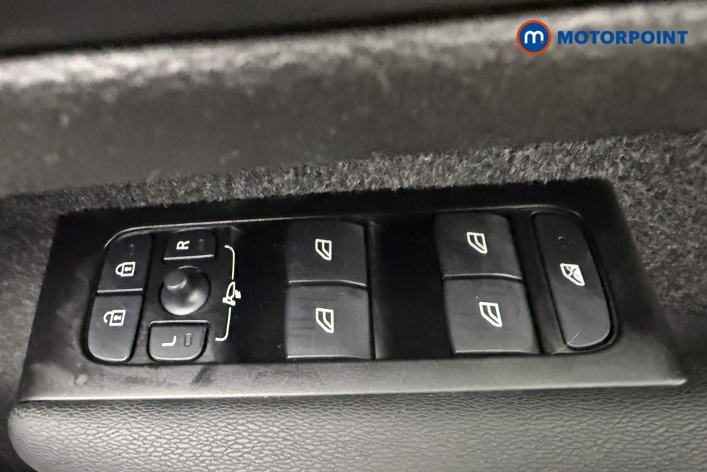 Volvo Xc40 Inscription Automatic Petrol Plug-In Hybrid SUV - Stock Number (1570147) - 20th supplementary image