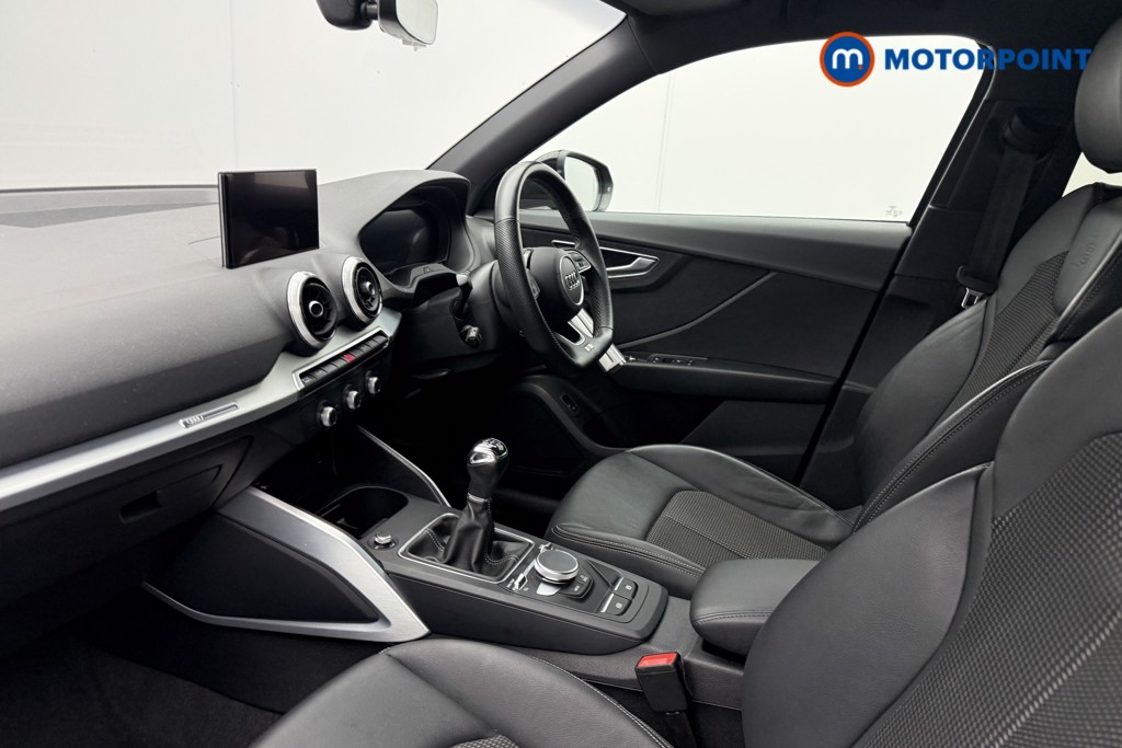 Audi Q2 Black Edition Manual Petrol SUV - Stock Number (1580766) - 3rd supplementary image