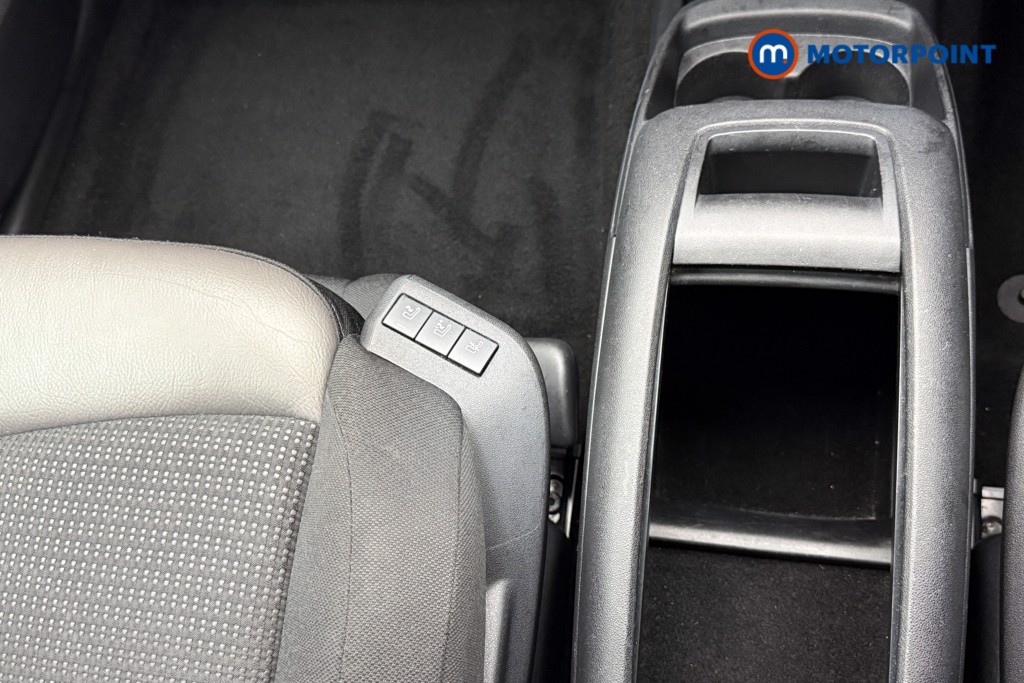 Citroen Grand C4 Picasso Flair Automatic Diesel People Carrier - Stock Number (1580822) - 24th supplementary image