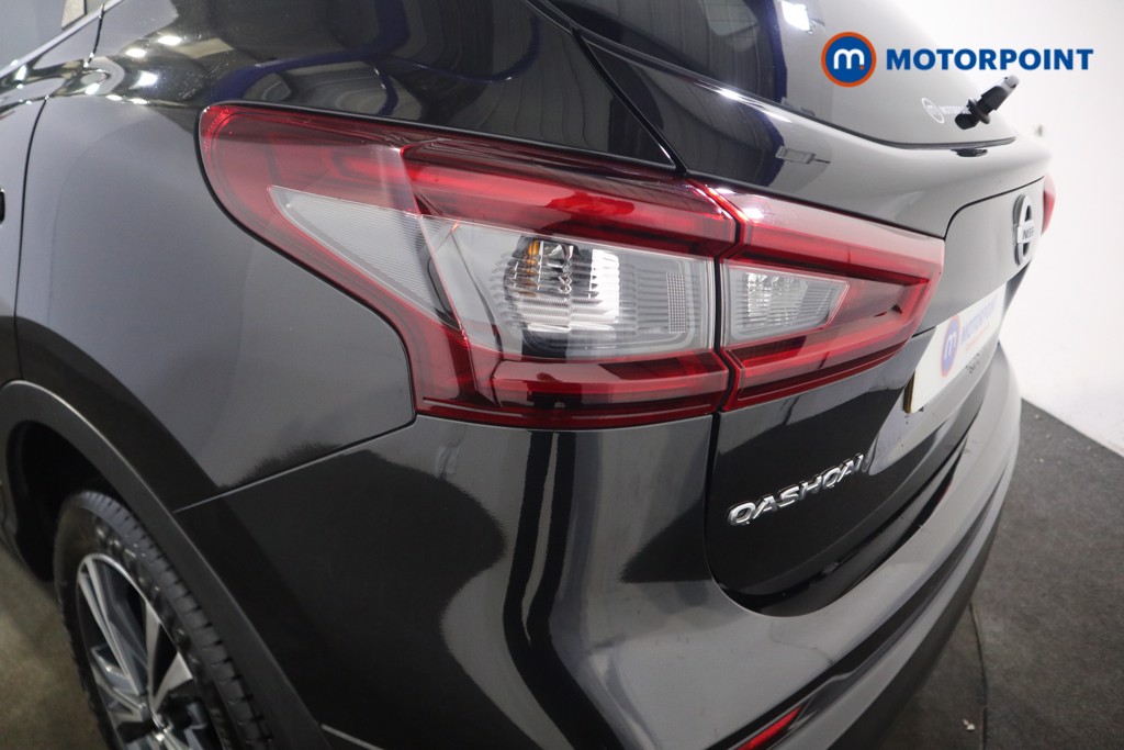 Nissan Qashqai N-Connecta Automatic Petrol SUV - Stock Number (1582328) - 26th supplementary image