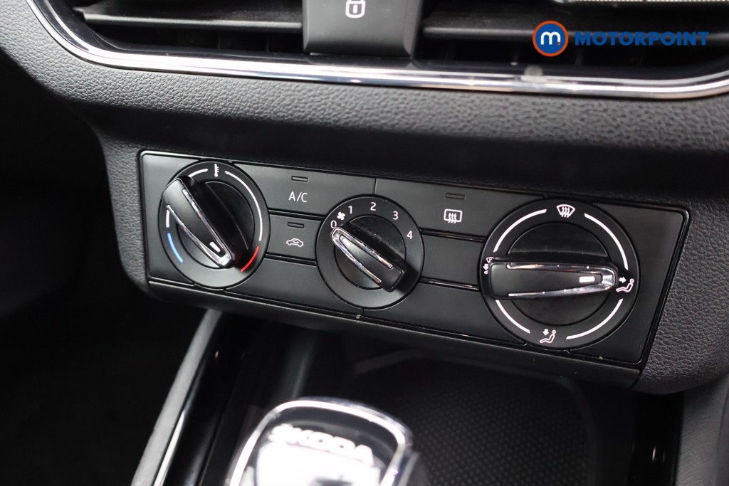 Skoda Kamiq Monte Carlo Automatic Petrol SUV - Stock Number (1583891) - 7th supplementary image