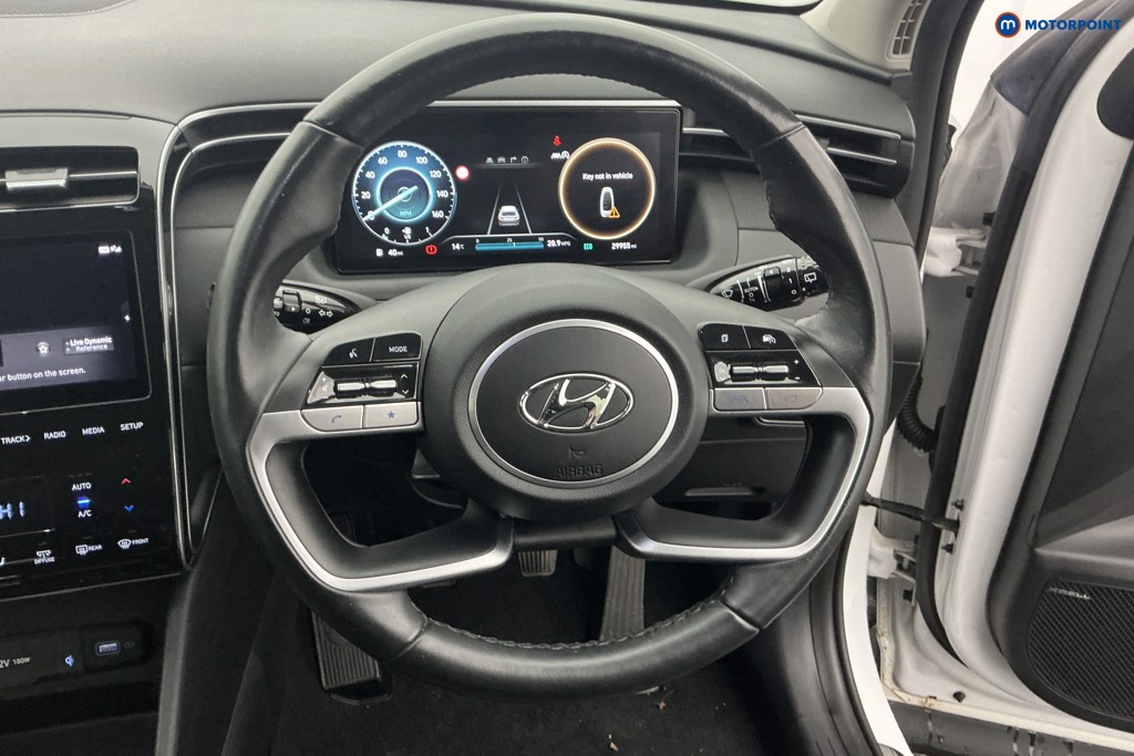 Hyundai Tucson Ultimate Manual Petrol SUV - Stock Number (1585869) - 6th supplementary image