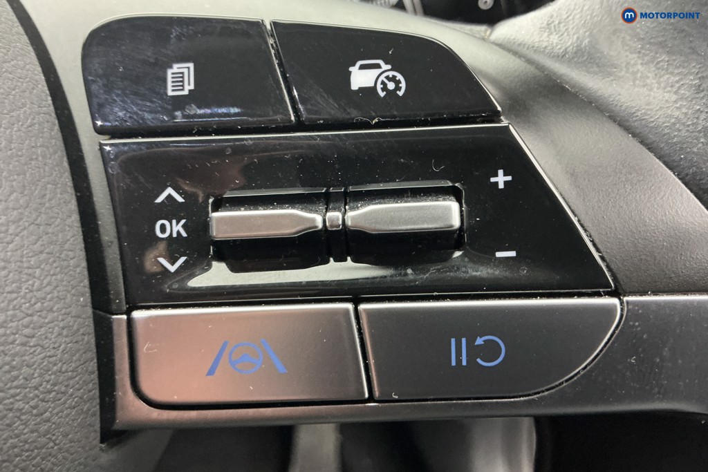 Hyundai Tucson Ultimate Manual Petrol SUV - Stock Number (1585869) - 19th supplementary image