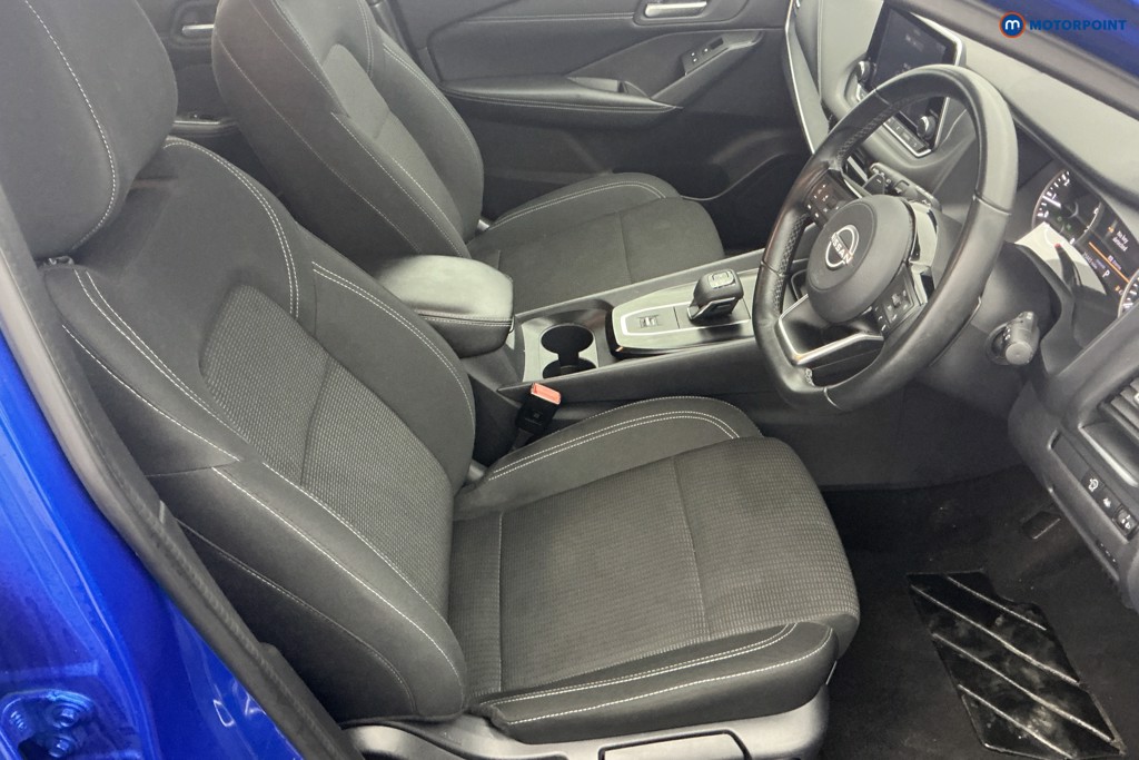 Nissan Qashqai Acenta Premium Automatic Petrol SUV - Stock Number (1586453) - 5th supplementary image