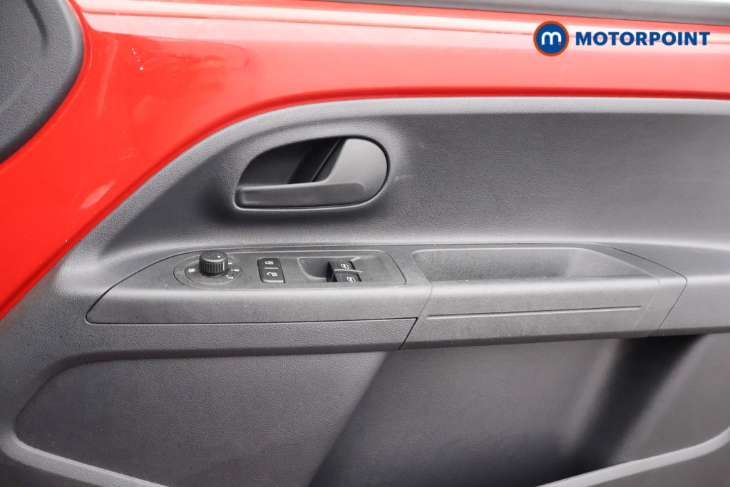 Volkswagen UP E-Up Automatic Electric Hatchback - Stock Number (1586734) - 9th supplementary image
