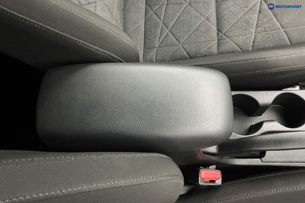 Hyundai Bayon Premium Automatic Petrol SUV - Stock Number (1586975) - 13th supplementary image