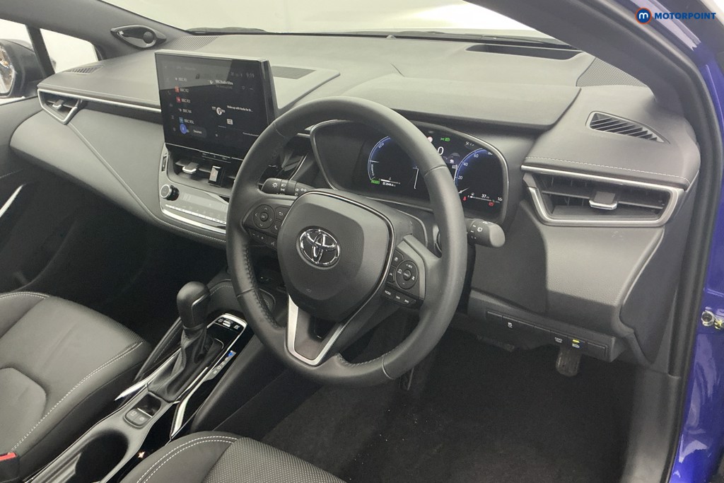 Toyota Corolla Excel Automatic Petrol-Electric Hybrid Hatchback - Stock Number (1587246) - 7th supplementary image