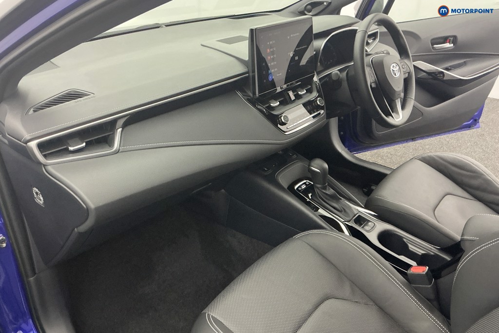 Toyota Corolla Excel Automatic Petrol-Electric Hybrid Hatchback - Stock Number (1587246) - 8th supplementary image