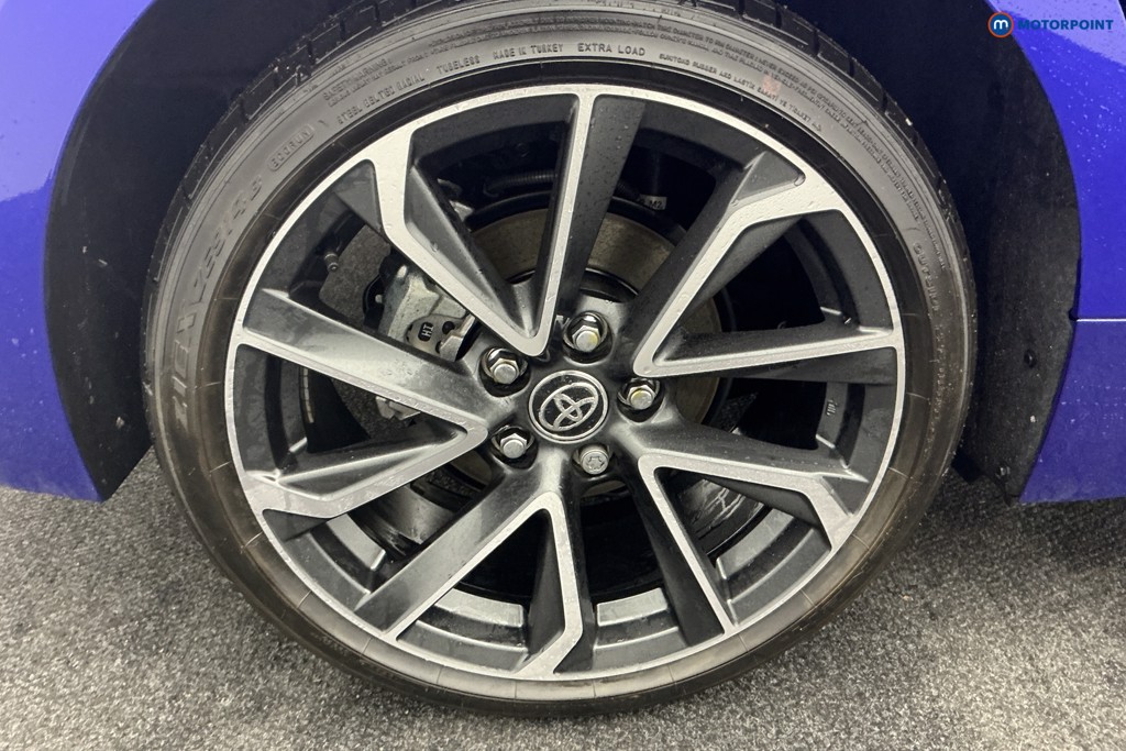 Toyota Corolla Excel Automatic Petrol-Electric Hybrid Hatchback - Stock Number (1587246) - 32nd supplementary image