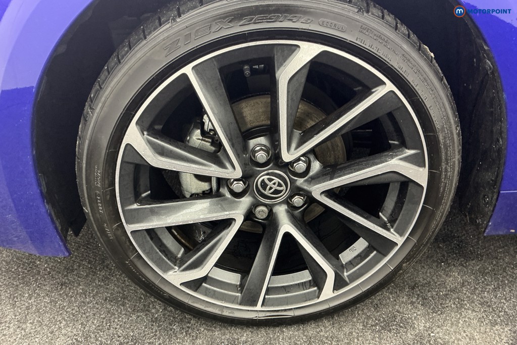 Toyota Corolla Excel Automatic Petrol-Electric Hybrid Hatchback - Stock Number (1587246) - 34th supplementary image