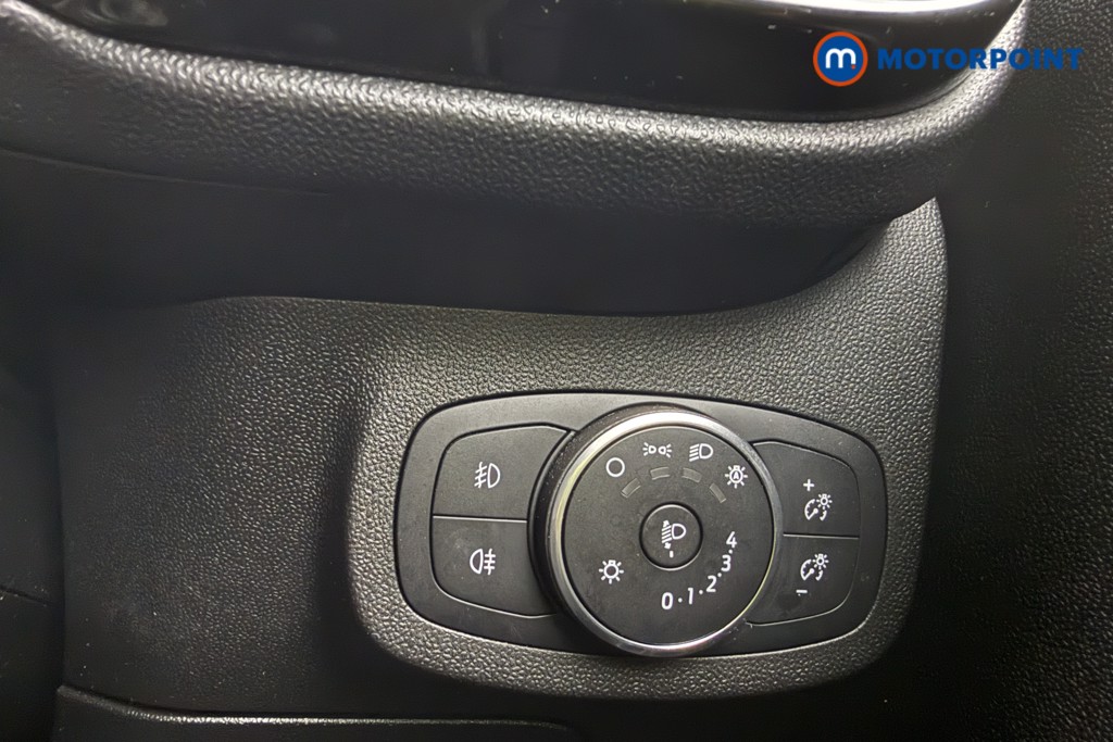 Ford Fiesta Zetec Manual Petrol Hatchback - Stock Number (1587441) - 16th supplementary image