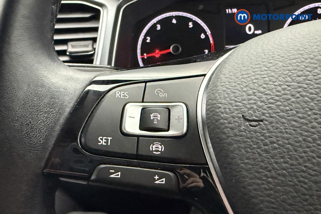 Volkswagen T-Roc Active Manual Petrol SUV - Stock Number (1587695) - 20th supplementary image
