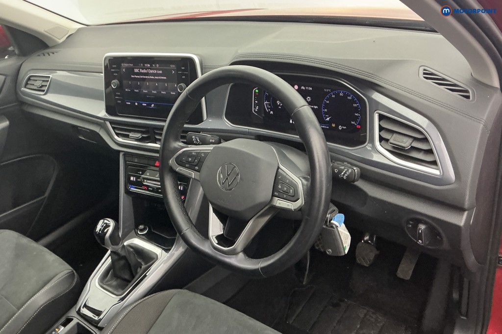 Volkswagen T-Roc Style Manual Petrol SUV - Stock Number (1588769) - 7th supplementary image