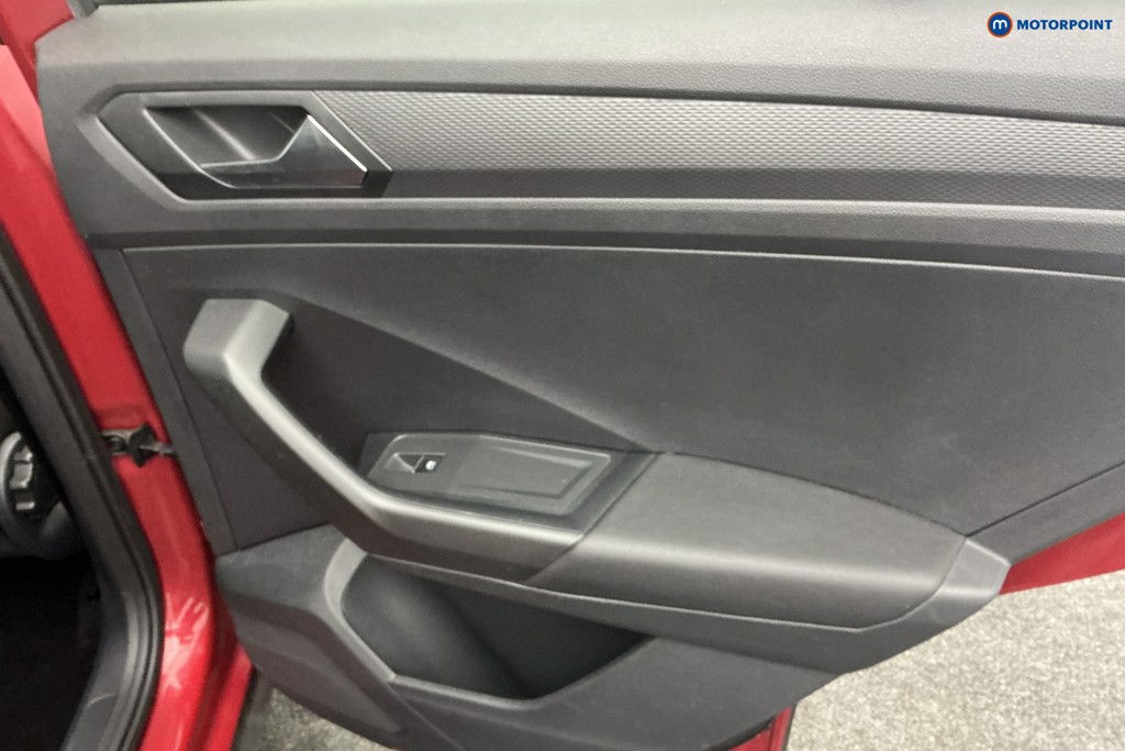Volkswagen T-Roc Style Manual Petrol SUV - Stock Number (1588769) - 24th supplementary image