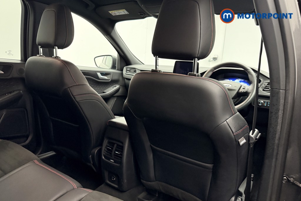 Ford Kuga St-Line Manual Petrol SUV - Stock Number (1588799) - 9th supplementary image