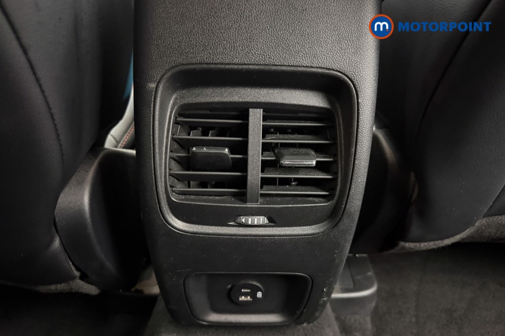 Ford Kuga St-Line Manual Petrol SUV - Stock Number (1588799) - 12th supplementary image