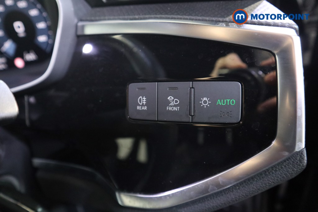 Audi Q3 S Line Manual Petrol SUV - Stock Number (1590103) - 12th supplementary image