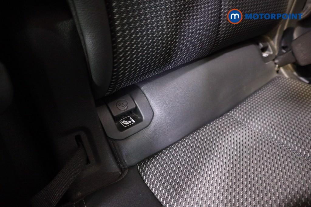 Audi Q3 S Line Manual Petrol SUV - Stock Number (1590103) - 20th supplementary image