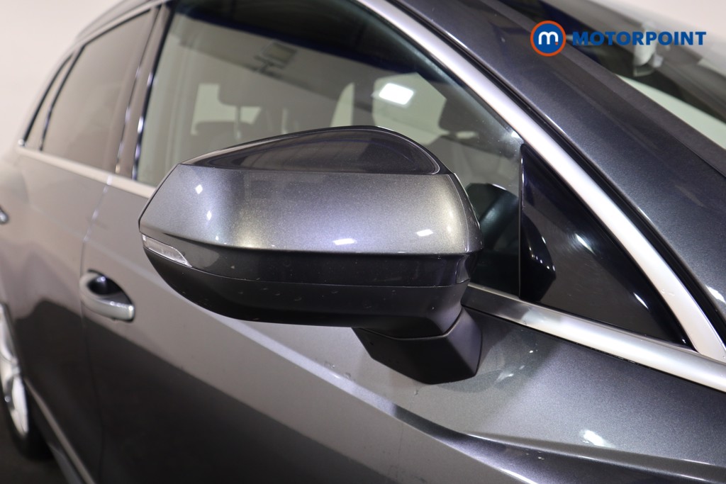 Audi Q3 S Line Manual Petrol SUV - Stock Number (1590103) - 33rd supplementary image