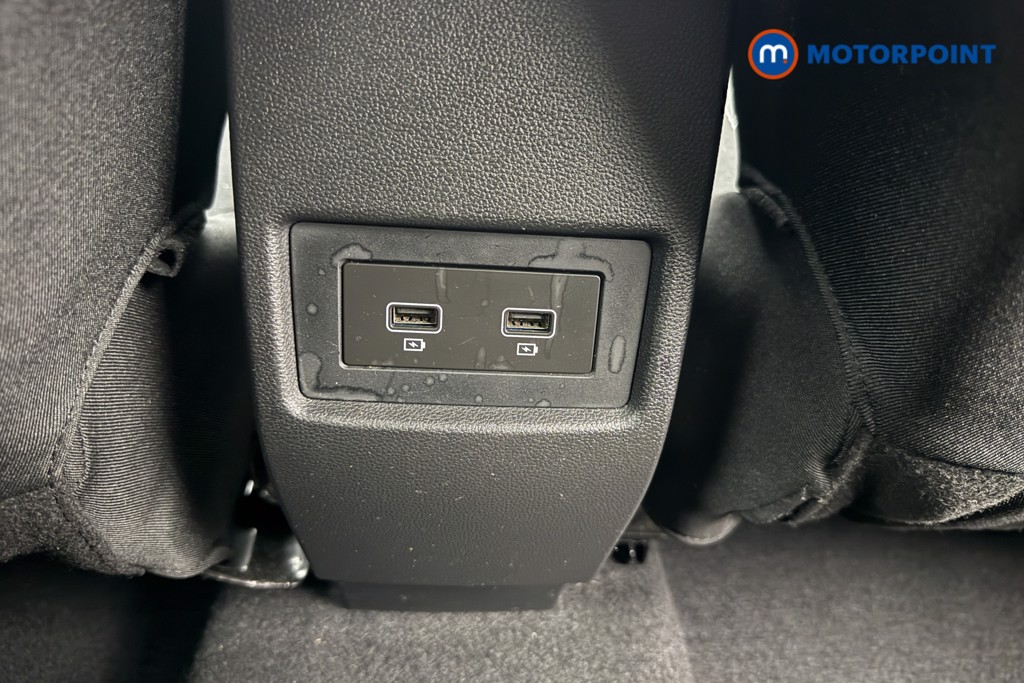 Dacia Duster Prestige Manual Diesel SUV - Stock Number (1590109) - 20th supplementary image