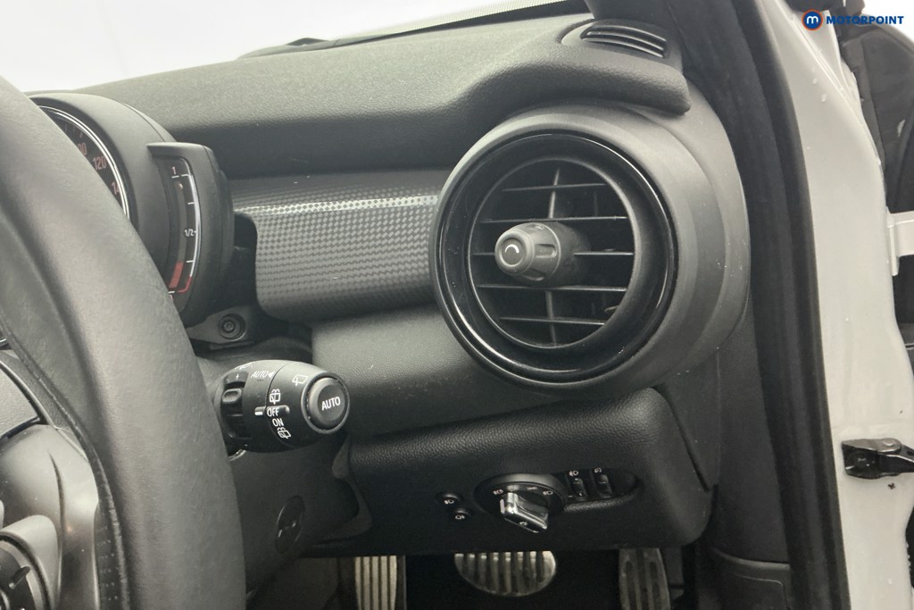 Mini Hatchback Cooper Sport Automatic Petrol Hatchback - Stock Number (1590228) - 19th supplementary image