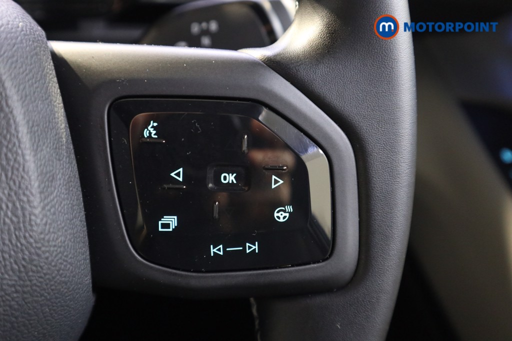 Ford Explorer Premium Automatic Electric SUV - Stock Number (1590503) - 4th supplementary image