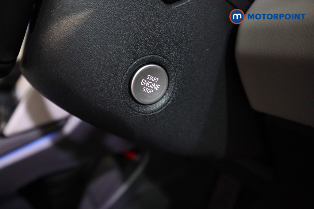 Ford Explorer Premium Automatic Electric SUV - Stock Number (1590503) - 9th supplementary image