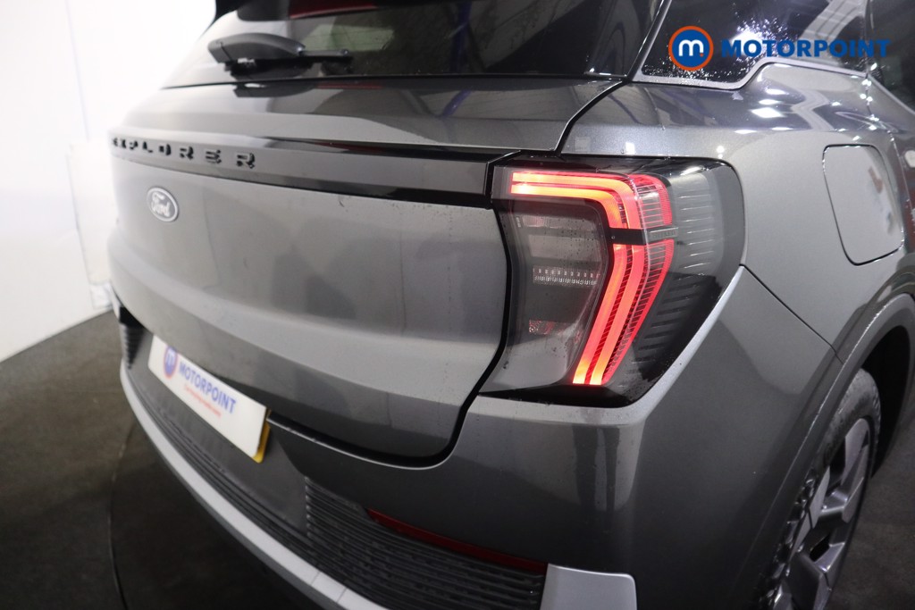 Ford Explorer Premium Automatic Electric SUV - Stock Number (1590503) - 28th supplementary image