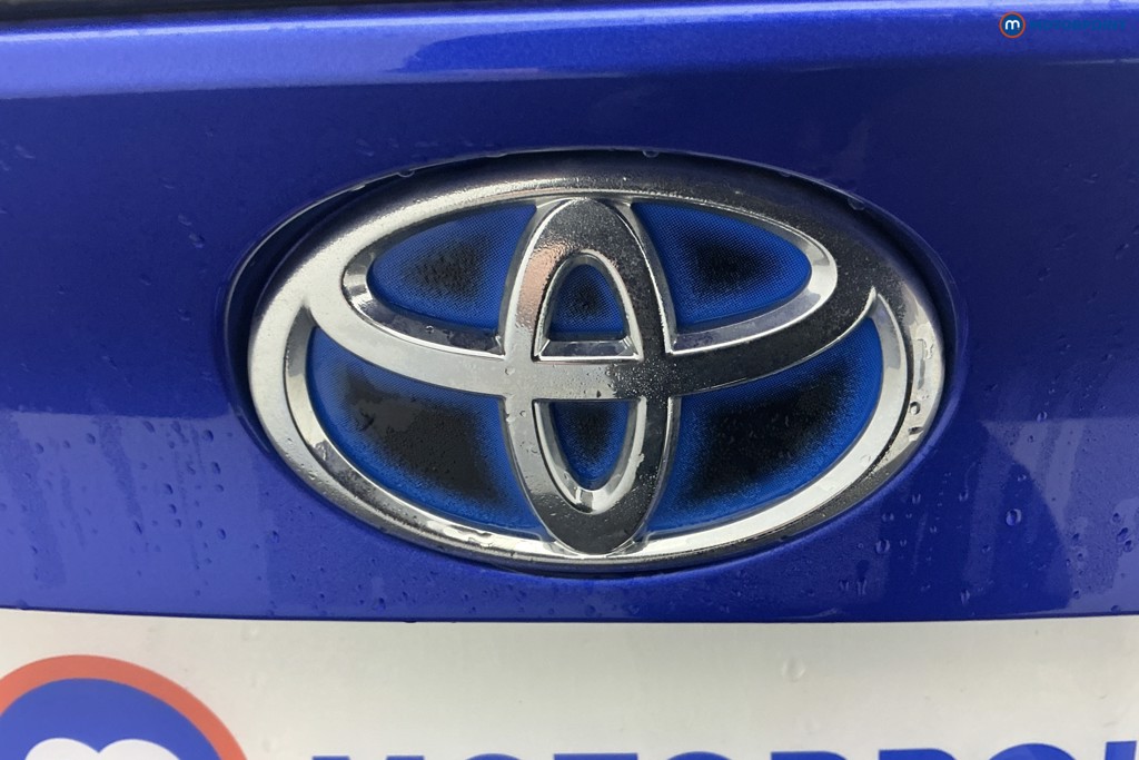 Toyota C-Hr Design Automatic Petrol-Electric Hybrid SUV - Stock Number (1590586) - 31st supplementary image