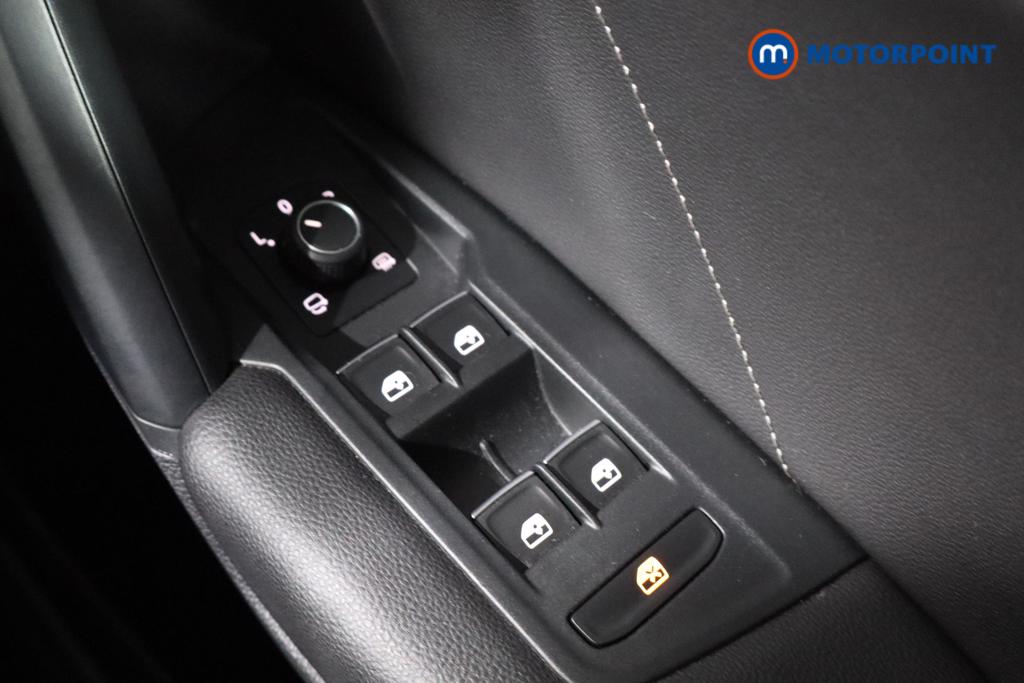 Volkswagen Tiguan R-Line Automatic Petrol SUV - Stock Number (1590836) - 11th supplementary image